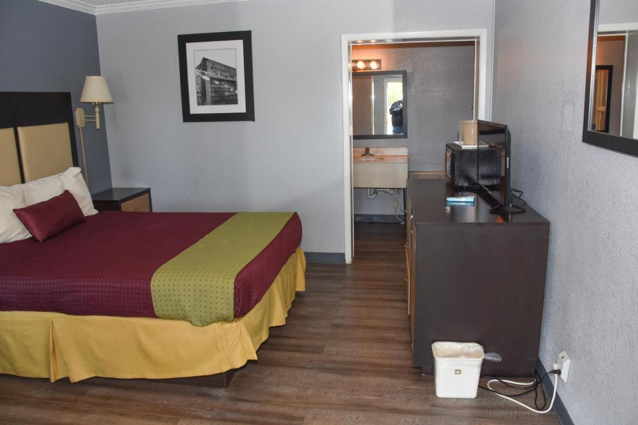 Lake Marion Inn Санти Экстерьер фото